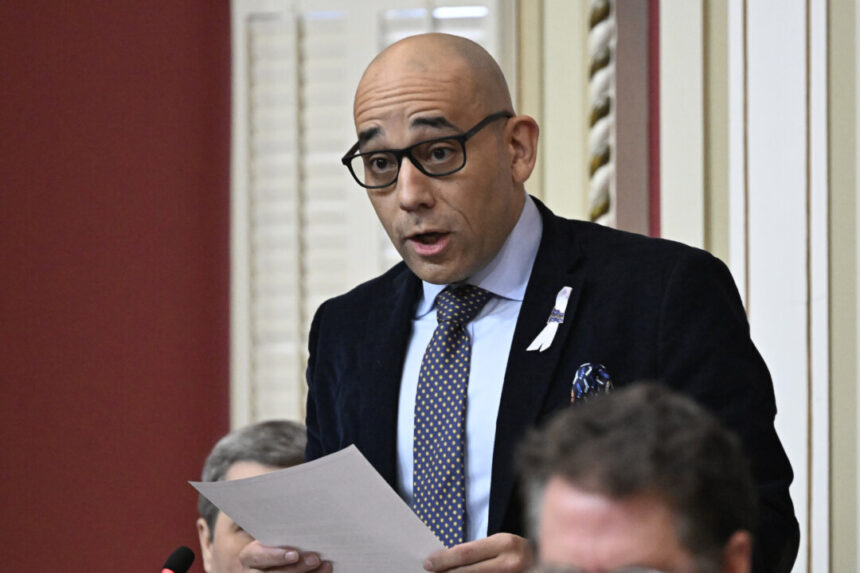 quebec-tables-bill-to-eliminate-interprovincial-trade-barriers-on-sale-of-goods