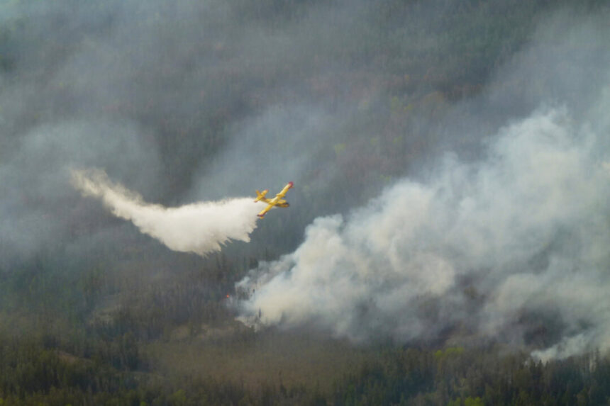 25,000-residents-evacuated-as-wildfires-rage-in-5-provinces