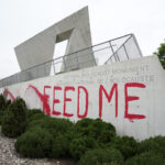 canada’s-holocaust-memorial-vandalized-with-red-paint,-police-investigating