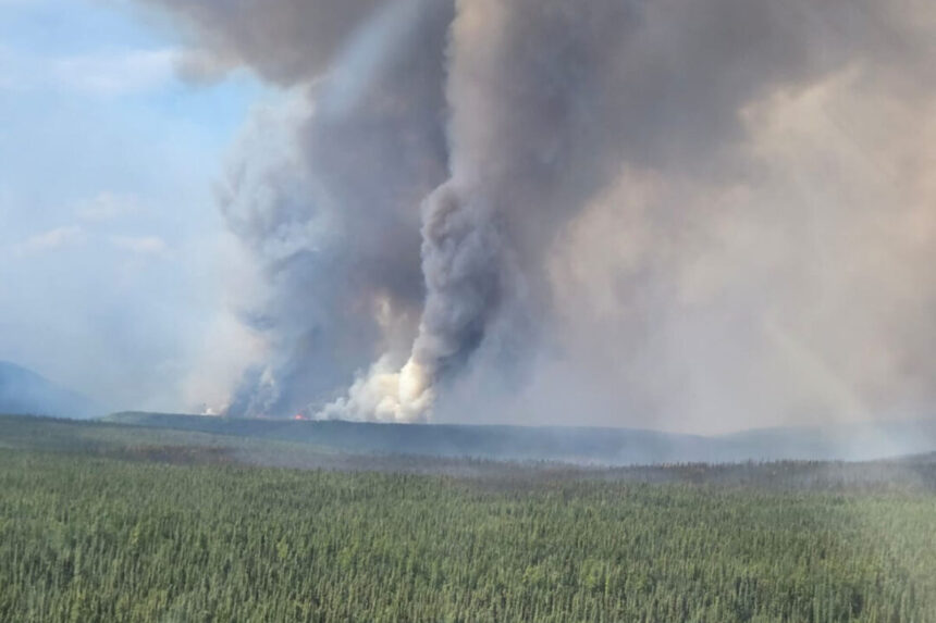 squamish,-bc,-declares-wildfire-state-of-emergency