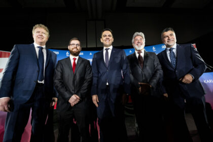 quebec-liberals-to-elect-new-leader-at-convention-in-provincial-capital