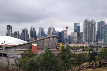 alberta-population-nears-5-million,-remains-top-destination-for-interprovincial-migration:-statcan
