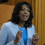major-projects-bill-passes-transport-committee-as-tory,-bloc-mps-raise-charter-concerns