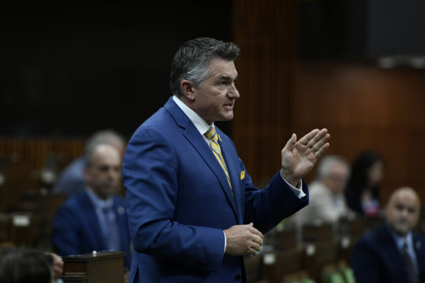 tory-mps-criticize-bill-c-2-provision-banning-cash-transactions-of-$10,000-or-more 