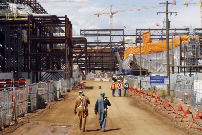 record-high-production-anticipated-for-alberta’s-oilsands-in-2025:-s&p-global