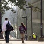 ottawa-changes-rules-for-international-students-wanting-to-stay-in-canada-for-work-experience