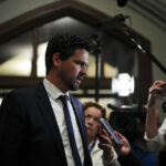 liberals-taking-‘fresh’-look-at-online-harms-bill,-justice-minister-says