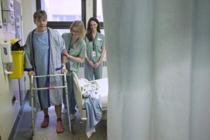 ontario-to-increase-access-to-hip-and-knee-surgeries-through-private-clinics