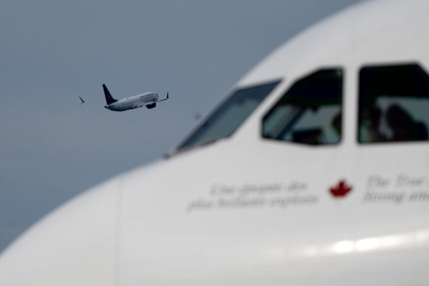 nationwide-flights-disrupted-by-bomb-threats,-canada’s-air-navigation-agency-says