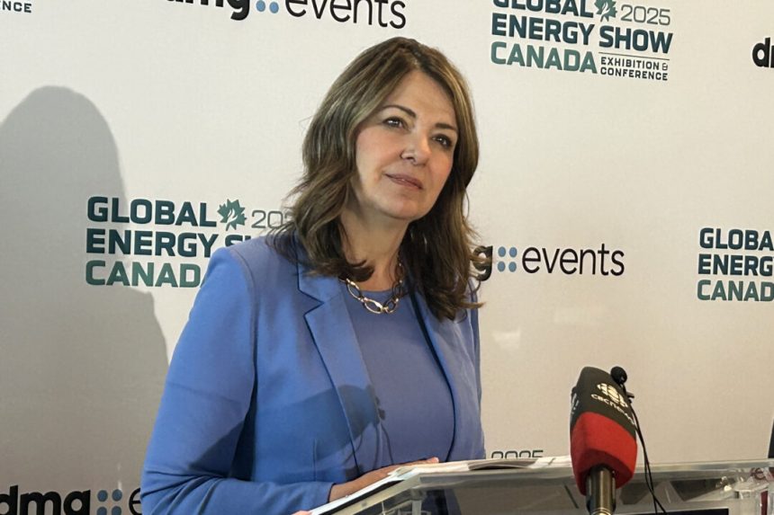 ottawa-tying-new-pipeline-to-industry-demand-that-its-own-policies-stifled,-alberta’s-smith-says
