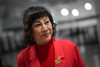 hudson’s-bay-lender-asks-court-to-terminate-retailer’s-deal-with-billionaire-ruby-liu