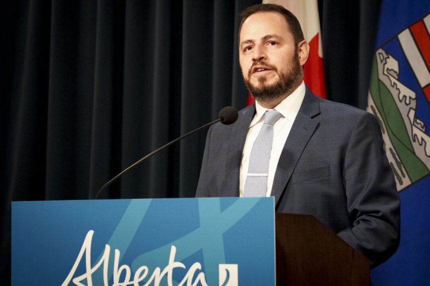alberta-announces-standards-for-sexually-explicit-content-in-school-libraries