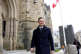 poilievre-says-ottawa-riding-lost-because-he-was-‘honest’-about-cutting-public-sector-jobs