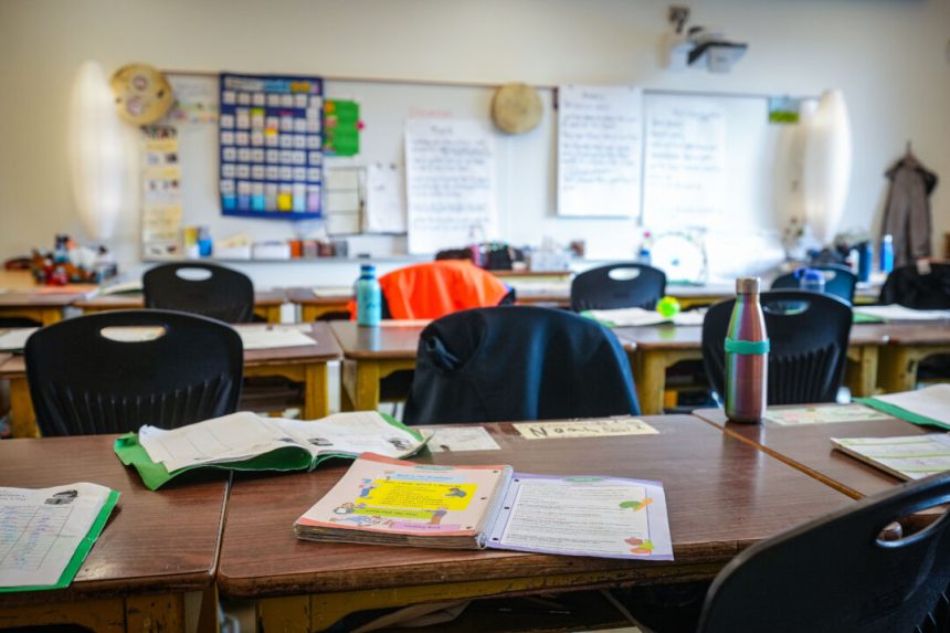 teachers-linked-to-17-percent-of-anti-semitic-incidents-in-ontario-schools:-federal-report