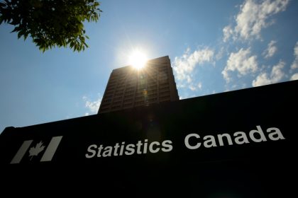 income-gap-reaches-record-high-in-canada:-statcan
