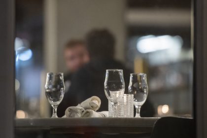 new-rules-allowing-quebec-restaurants-to-charge-for-no-shows-come-into-effect