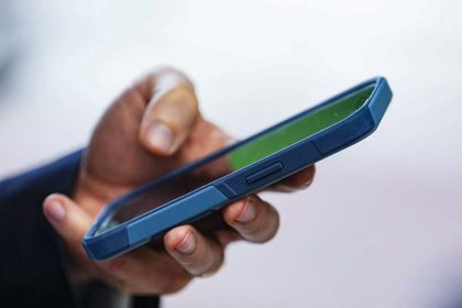 34-percent-of-bc-teens-say-they-gamble,-play-gaming-activities-for-money
