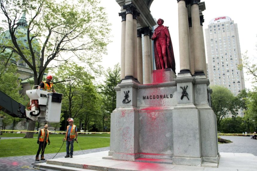putting-the-statues-back-up:-one-small-ontario-community-refuses-to-cancel-canada’s-history