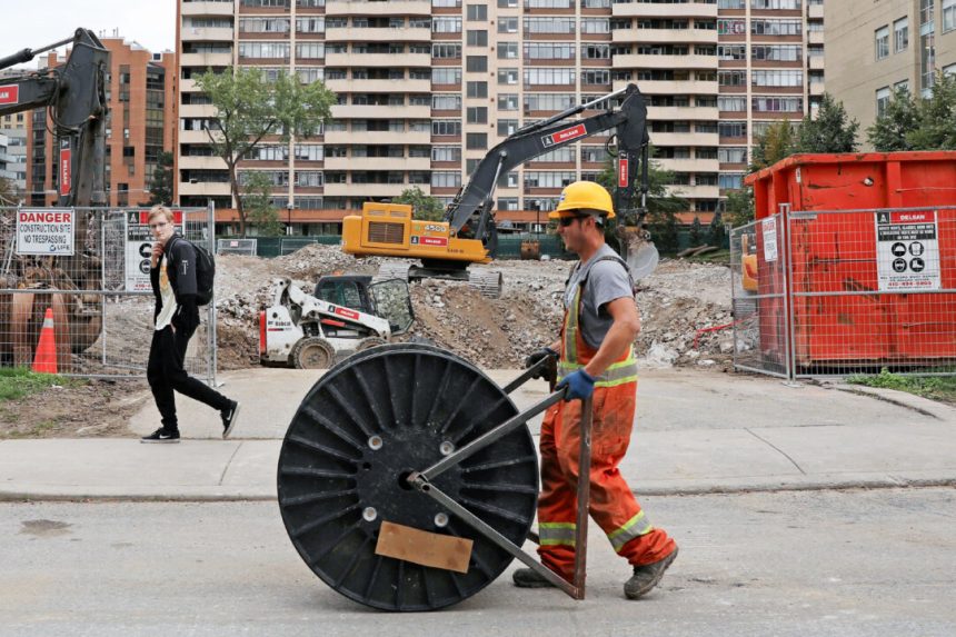 canada’s-housing-market-stable,-ontario’s-slumps:-new-rbc-report