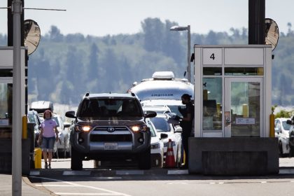 border,-spy-agencies-among-worst-federal-workplaces:-survey