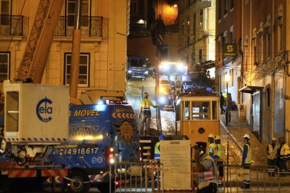 two-quebecers-identified-as-victims-of-fatal-lisbon-streetcar-crash