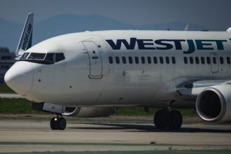 westjet-flight-from-toronto-has-rough-landing-in-st.-maarten’s-airport