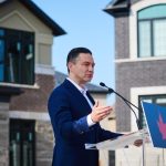 poilievre-says-canada’s-housing-market-facing-a-‘triple-crisis’