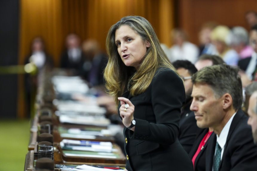 chrystia-freeland-resigns-from-cabinet,-seeks-‘fresh-challenges’