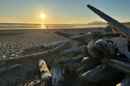 bc-coast-faces-no-tsunami-threat-after-7.8-magnitude-earthquake-near-russia:-emergency-office