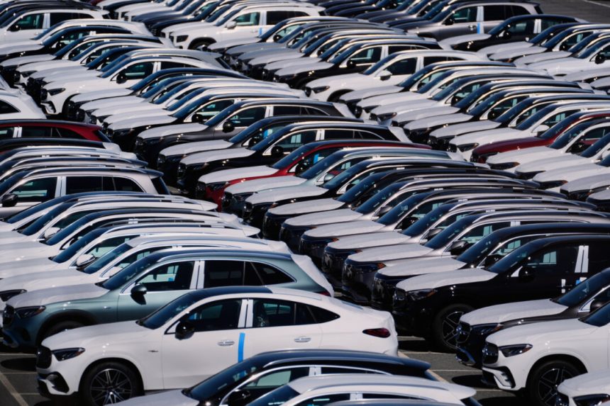 us-tariffs-on-canadian-autos,-parts-jumped-to-us$380-million-in-july:-report
