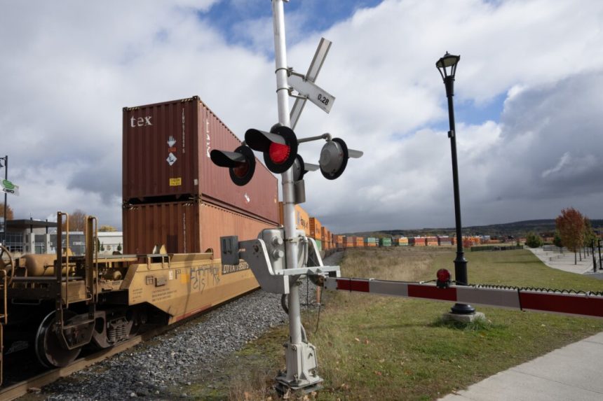 lac-megantic-rail-bypass-to-be-assessed-by-transportation-agency