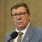 sask.-requests-quick-hearing-in-supreme-court-for-‘pronoun-policy’-appeal