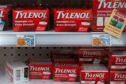 health-canada-says-tylenol-safe-during-pregnancy,-rebuffs-us-fda-autism-concerns