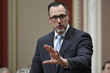 quebec-prohibiting-gender-neutral-pronouns-in-government-documents