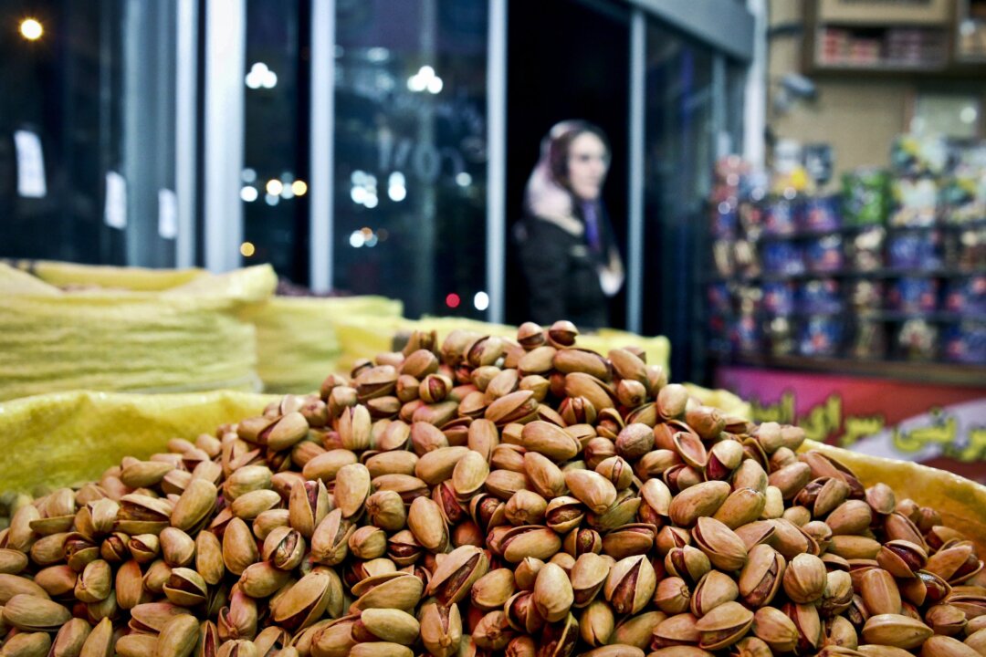 canada-bans-pistachio-products-from-iran-as-salmonella-outbreak-continues