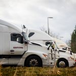 system-outage-delays-commercial-truck-drivers-at-canada-us-border